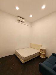 Yio Chu Kang Road (D28), Terrace #639519491